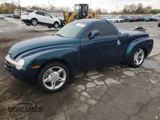 2005 Chevrolet SSR LS z VIN 1GCES14H55B117798, wystawiony jako Copart lot #77615954 z przebiegiem 63 383 mil mil oraz Szkody całkowita. Historia ofert i sprzedaży dostępna na DreamBid. Obrazek 1.