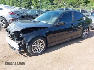 2004 BMW 3 Series 325i with VIN WBAEV33404KL63641, listed as a IAAI auction lot 42546413 with 205,775 mi miles and . Bid and sale history available at DreamBid. Image 18.
