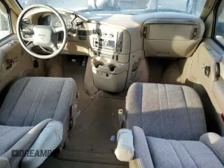1999 GMC Safari with VIN 1GKDM19W2XB502093, listed as a Copart auction lot 81719764 with 107,191 mi miles and Clean Title. Bid and sale history available at carsss.com. Image 8.