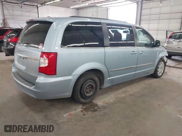 2013 Chrysler Town & Country Touring with VIN 2C4RC1BG9DR705471, listed as a IAAI auction lot 42037203 with 313,822 mi miles. Bid and sale history available at carsss.com. Image 4.