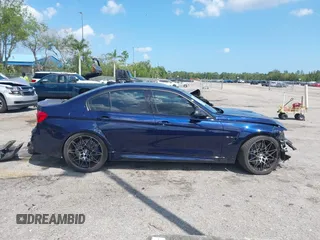 2018 BMW M3 z VIN WBS8M9C57J5K98465, wystawiony jako IAAI lot #41918104 z przebiegiem 44 100 mil mil oraz . Historia ofert i sprzedaży dostępna na DreamBid. Obrazek 14.