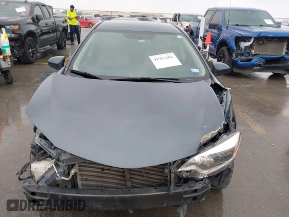 2015 Toyota Corolla L z VIN 2T1BURHE7FC271928, wystawiony jako IAAI lot #41923202 z przebiegiem 194 181 mil mil oraz . Historia ofert i sprzedaży dostępna na DreamBid. Obrazek 6.