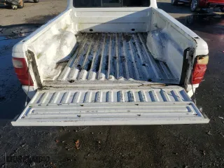 2002 Ford Ranger XL with VIN 1FTYR10D52PA97532, listed as a Copart auction lot 83749834 with 155,627 mi miles and Salvage Title. Bid and sale history available at carsss.com. Image 10.