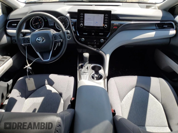 2023 Toyota Camry LE z VIN 4T1R11AK5PU792249, wystawiony jako Copart lot #58578705 z przebiegiem 20 839 mil mil oraz Szkoda całkowita • Salvage title. Historia ofert i sprzedaży dostępna na DreamBid. Obrazek 8.