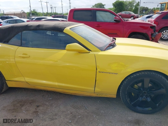 2014 Chevrolet Camaro LT with VIN 2G1FB3D36E9312209, listed as a IAAI auction lot 42098142 with 158,090 mi miles. Bid and sale history available at carsss.com. Image 13.