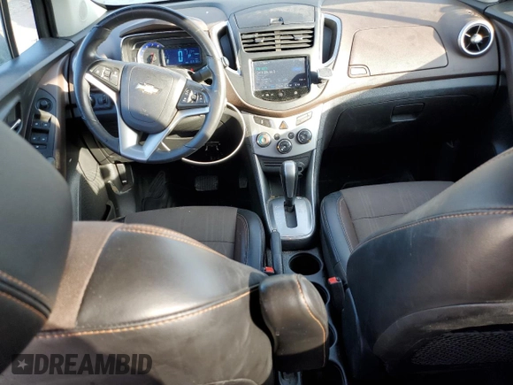 2015 Chevrolet Trax LT with VIN KL7CJLSB4FB090161, listed as a Copart auction lot 84384944 with 163,185 mi miles and Salvage Title. Bid and sale history available at carsss.com. Image 8.