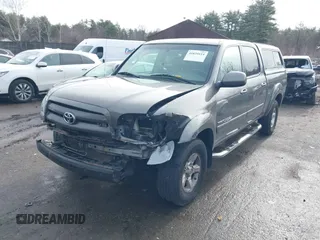 2005 Toyota Tundra Limited z VIN 5TBDT48185S481528, wystawiony jako IAAI lot #41834114 z przebiegiem 151 295 mil mil oraz . Historia ofert i sprzedaży dostępna na DreamBid. Obrazek 17.