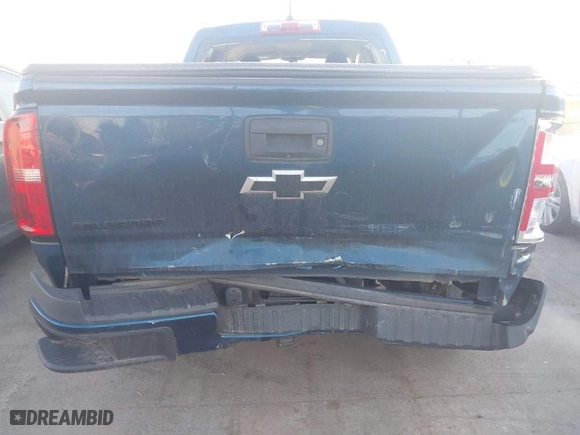 2019 Chevrolet Colorado 4WD LT with VIN 1GCGTCEN0K1268281, listed as a IAAI auction lot 41636235 with 56,550 mi miles. Bid and sale history available at carsss.com. Image 6.