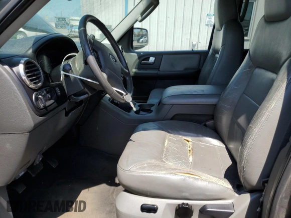 2003 Ford Expedition Special Service with VIN 1FMPU15L23LB84674, listed as a Copart auction lot 67415684 with 240,276 mi miles and Salvage Title. Bid and sale history available at carsss.com. Image 7.