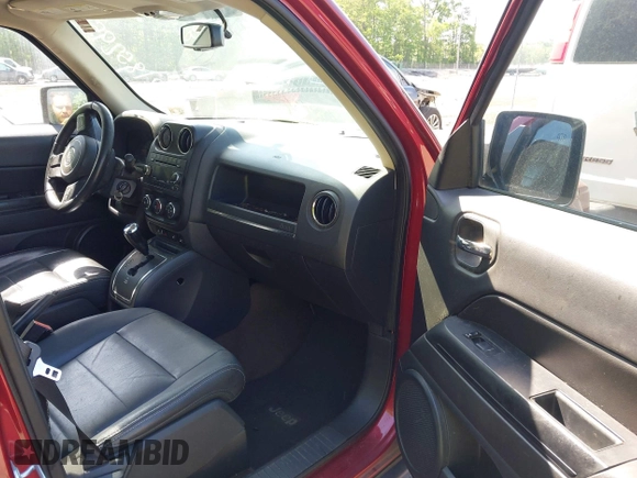 2017 Jeep Patriot High Altitude with VIN 1C4NJRFB2HD179288, listed as a IAAI auction lot 42185295 with 185,854 mi miles. Bid and sale history available at carsss.com. Image 5.