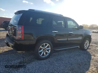 2007 GMC Yukon Denali z VIN 1GKFK63897J324212, wystawiony jako Copart lot #77215204 z przebiegiem 247 723 mil mil oraz Czysty tytuł • Clean title. Historia ofert i sprzedaży dostępna na DreamBid. Obrazek 3.