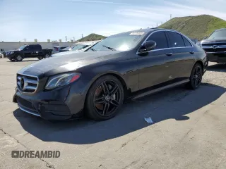 2017 Mercedes-Benz E-Class E 300 Luxury with VIN WDDZF4JB0HA029314, listed as a Copart auction lot 48226445 with 97,666 mi miles and Clean Title. Bid and sale history available at carsss.com. Image 1.