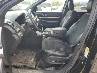 2018 Ford Explorer XLT z VIN 1FM5K8DH8JGB55978, wystawiony jako Copart lot #55089785 z przebiegiem 39 247 mil mil oraz Szkoda całkowita • Salvage title. Historia ofert i sprzedaży dostępna na DreamBid. Obrazek 7.