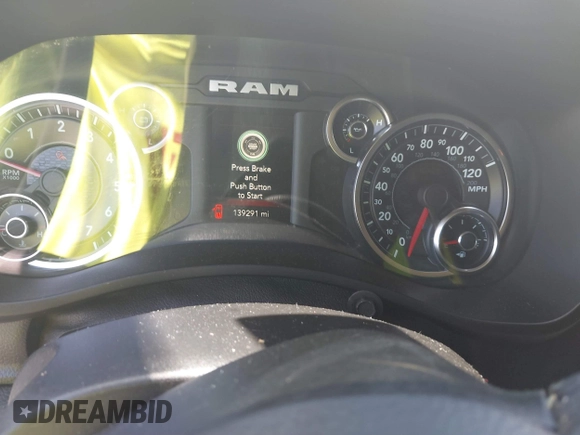 2019 Ram 2500 Big Horn with VIN 3C6UR5JJ6KG598077, listed as a IAAI auction lot 41852866 with 139,291 mi miles. Bid and sale history available at carsss.com. Image 15.
