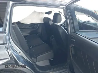 2022 Volkswagen Tiguan SE R-Line Black с VIN 3VVCB7AXXNM091425, выставлен на аукционе IAAI как лот 42515543 с пробегом 40 771 миль миль и . История ставок и продаж доступна на DreamBid. Изображение 8.