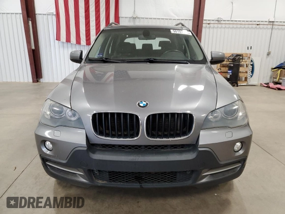 2008 BMW X5 3.0si z VIN 5UXFE43528L022455, wystawiony jako Copart lot #61400064 z przebiegiem 177 525 mil mil oraz Szkoda całkowita • Salvage title. Historia ofert i sprzedaży dostępna na DreamBid. Obrazek 5.