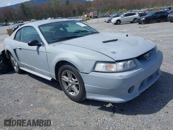 2003 Ford Mustang Standard with VIN 1FAFP40413F347912, listed as a IAAI auction lot 41842529 with 146,757 mi miles. Bid and sale history available at carsss.com. Image 1.