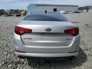 2013 Kia Optima EX z VIN 5XXGN4A72DG191461, wystawiony jako Copart lot #54978215 z przebiegiem Nie podano mil oraz Szkoda całkowita • Salvage title. Historia ofert i sprzedaży dostępna na DreamBid. Obrazek 6.