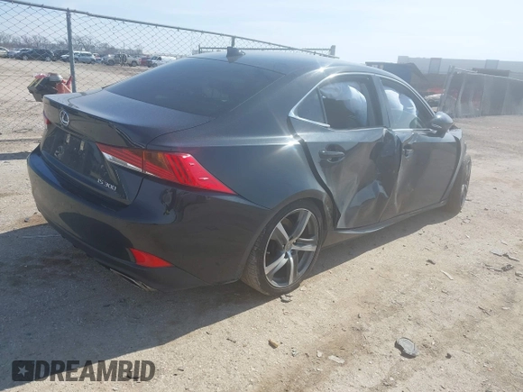 2020 Lexus IS with VIN JTHDA1D29L5101656, listed as a IAAI auction lot 41580146 with 39,772 mi miles. Bid and sale history available at carsss.com. Image 4.