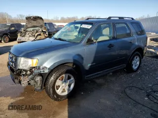 2011 Ford Escape Hybrid z VIN 1FMCU4K35BKB58210, wystawiony jako Copart lot #42141165 z przebiegiem 175 636 mil mil oraz Nie do naprawy • Non repairable. Historia ofert i sprzedaży dostępna na DreamBid. Obrazek 1.