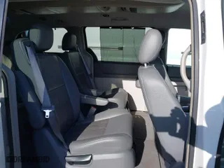 2008 Chrysler Town & Country Touring with VIN 2A8HR54P48R629297, listed as a IAAI auction lot 41958080 with 130,046 mi miles. Bid and sale history available at carsss.com. Image 8.