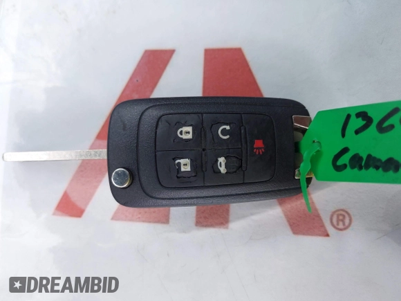 2013 Chevrolet Camaro LT with VIN 2G1FC1E38D9160609, listed as a IAAI auction lot 42646283 with 215,814 mi miles and . Bid and sale history available at DreamBid. Image 11.