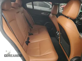 2022 Alfa Romeo Giulia Veloce z VIN ZARFANBN2N7653138, wystawiony jako Copart lot #41444005 z przebiegiem Nie podano mil oraz Szkody całkowita. Historia ofert i sprzedaży dostępna na DreamBid. Obrazek 10.
