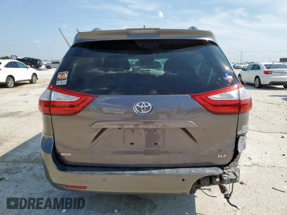 2019 Toyota Sienna XLE Auto Access Seat z VIN 5TDYZ3DC9KS995084, wystawiony jako Copart lot #59058395 z przebiegiem 47 104 mil mil oraz Szkoda całkowita • Salvage title. Historia ofert i sprzedaży dostępna na DreamBid. Obrazek 6.