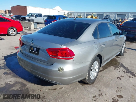 2012 Volkswagen Passat S w/Appearance with VIN 1VWAP7A34CC014601, listed as a IAAI auction lot 41199556 with 139,815 mi miles. Bid and sale history available at carsss.com. Image 4.
