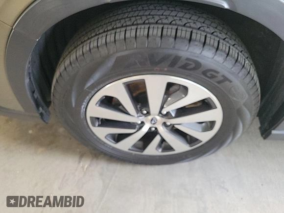 2020 Subaru Outback Premium с VIN 4S4BTACC8L3218309, выставлен на аукционе IAAI как лот 42521102 с пробегом 77 280 миль миль и . История ставок и продаж доступна на DreamBid. Изображение 16.