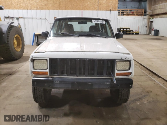 1998 Jeep Cherokee Sport with VIN 1J4FJ68S2WL239891, listed as a Copart auction lot 62966025 with 128,226 mi miles and Clean title. Bid and sale history available at DreamBid. Image 5.