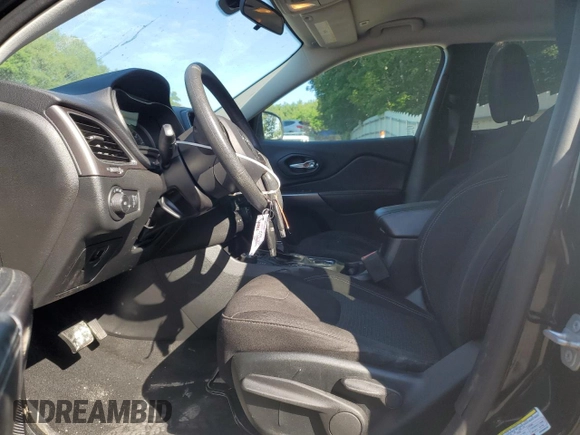 2019 Jeep Cherokee Latitude с VIN 1C4PJMCB5KD288240, выставлен на аукционе Copart как лот 62532095 с пробегом 78 892 миль миль и На запчасти • Non repairable. История ставок и продаж доступна на DreamBid. Изображение 7.