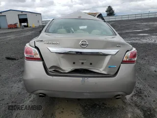 2014 Nissan Altima 2.5 with VIN 1N4AL3AP3EN236747, listed as a Copart auction lot 51985365 with 14,785 mi miles and Salvage Title. Bid and sale history available at carsss.com. Image 6.