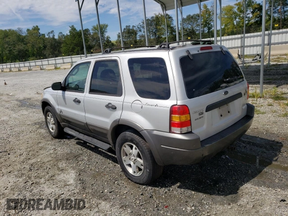 2004 Ford Escape XLT with VIN 1FMYU03184KA61209, listed as a Copart auction lot 70272044 with 120,400 mi miles and Salvage Title. Bid and sale history available at carsss.com. Image 2.