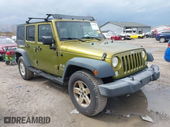 2008 Jeep Wrangler Unlimited X with VIN 1J4GA39158L529523, listed as a IAAI auction lot 41979992 with 304,641 mi miles and . Bid and sale history available at DreamBid. Image 1.