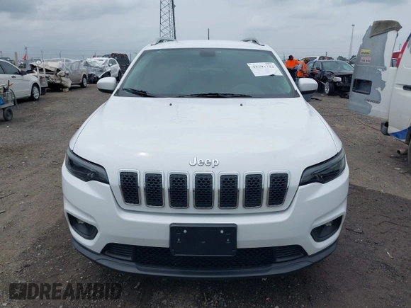 2019 Jeep Cherokee Latitude z VIN 1C4PJLCB8KD145129, wystawiony jako IAAI lot #42291722 z przebiegiem 89 155 mil mil oraz . Historia ofert i sprzedaży dostępna na DreamBid. Obrazek 12.