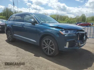 2020 Audi Q7 Premium with VIN WA1AJAF7XLD008996, listed as a Copart auction lot 55424545 with 30,734 mi miles and Salvage title. Bid and sale history available at DreamBid. Image 4.