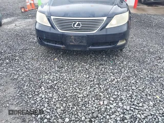 2008 Lexus LS 460 with VIN JTHBL46F585073817, listed as a IAAI auction lot 42238404 with 218,617 mi miles and . Bid and sale history available at DreamBid. Image 6.