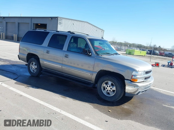 2002 Chevrolet Suburban LS with VIN 3GNEC16Z32G339558, listed as a IAAI auction lot 41739334 with 198,291 mi miles. Bid and sale history available at carsss.com. Image 1.