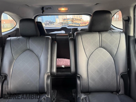 2022 Toyota Highlander Platinum z VIN 5TDFZRBH0NS226809, wystawiony jako Copart lot #51350925 z przebiegiem 25 146 mil mil oraz Czysty tytuł • Clean title. Historia ofert i sprzedaży dostępna na DreamBid. Obrazek 9.