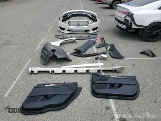 2020 Lincoln MKZ Reserve z VIN 3LN6L5E99LR609268, wystawiony jako Copart lot #56062065 z przebiegiem 63 466 mil mil oraz Szkoda całkowita • Salvage title. Historia ofert i sprzedaży dostępna na DreamBid. Obrazek 12.