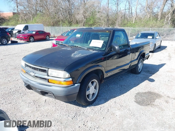 1999 Chevrolet S-10 LS with VIN 1GCCS1444XK153487, listed as a IAAI auction lot 41994464 with 190,403 mi miles and . Bid and sale history available at DreamBid. Image 2.