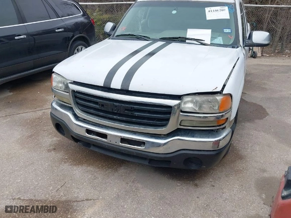 2002 GMC Sierra 1500 SLE with VIN 2GTEC19T121317115, listed as a IAAI auction lot 41446209 with 188,597 mi miles. Bid and sale history available at carsss.com. Image 6.