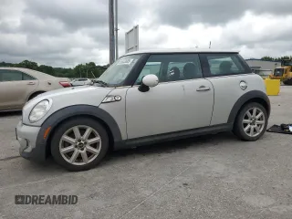 2011 MINI Hardtop S with VIN WMWSV3C57BTY14891, listed as a Copart auction lot 55833895 with 105,545 mi miles and Clean Title. Bid and sale history available at DreamBid. Image 1.