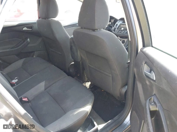 2013 Ford Focus SE with VIN 1FADP3K21DL341530, listed as a IAAI auction lot 41764922 with 208,452 mi miles. Bid and sale history available at carsss.com. Image 8.