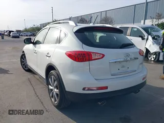 2014 Infiniti QX50 Journey with VIN JN1BJ0HPXEM210387, listed as a IAAI auction lot 41692201 with 27,549 mi miles. Bid and sale history available at carsss.com. Image 3.