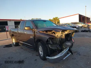 2016 Ram 1500 Big Horn z VIN 1C6RR6GT9GS240184, wystawiony jako IAAI lot #41834226 z przebiegiem 137 866 mil mil oraz . Historia ofert i sprzedaży dostępna na DreamBid. Obrazek 1.