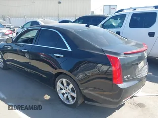 2013 Cadillac ATS z VIN 1G6AA5RA8D0139683, wystawiony jako IAAI lot #42410090 z przebiegiem 127 323 mil mil oraz . Historia ofert i sprzedaży dostępna na DreamBid. Obrazek 3.