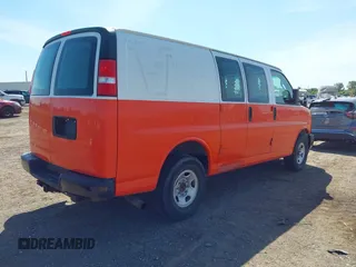 2017 Chevrolet Express Cargo with VIN 1GCWGAFF1H1177024, listed as a IAAI auction lot 42803642 with 242,596 mi miles and . Bid and sale history available at DreamBid. Image 4.
