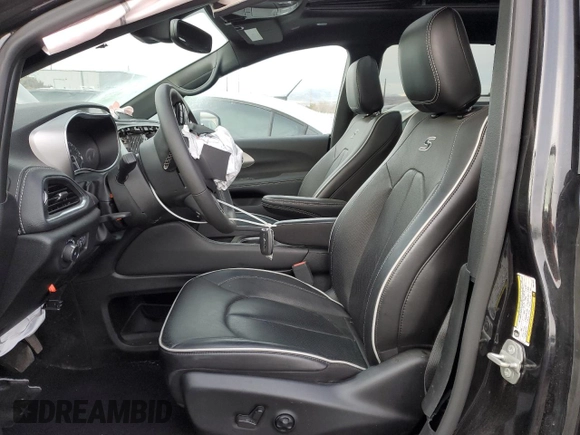 2023 Chrysler Pacifica Limited with VIN 2C4RC3GG4PR570425, listed as a Copart auction lot 86352374 with Not provided miles and Salvage title. Bid and sale history available at DreamBid. Image 7.